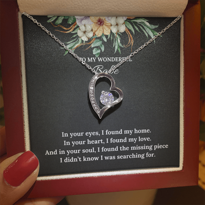 Wonderful Babe Necklace