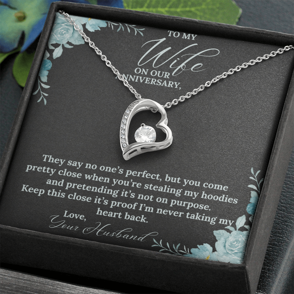 Stealing Hoodies Necklace