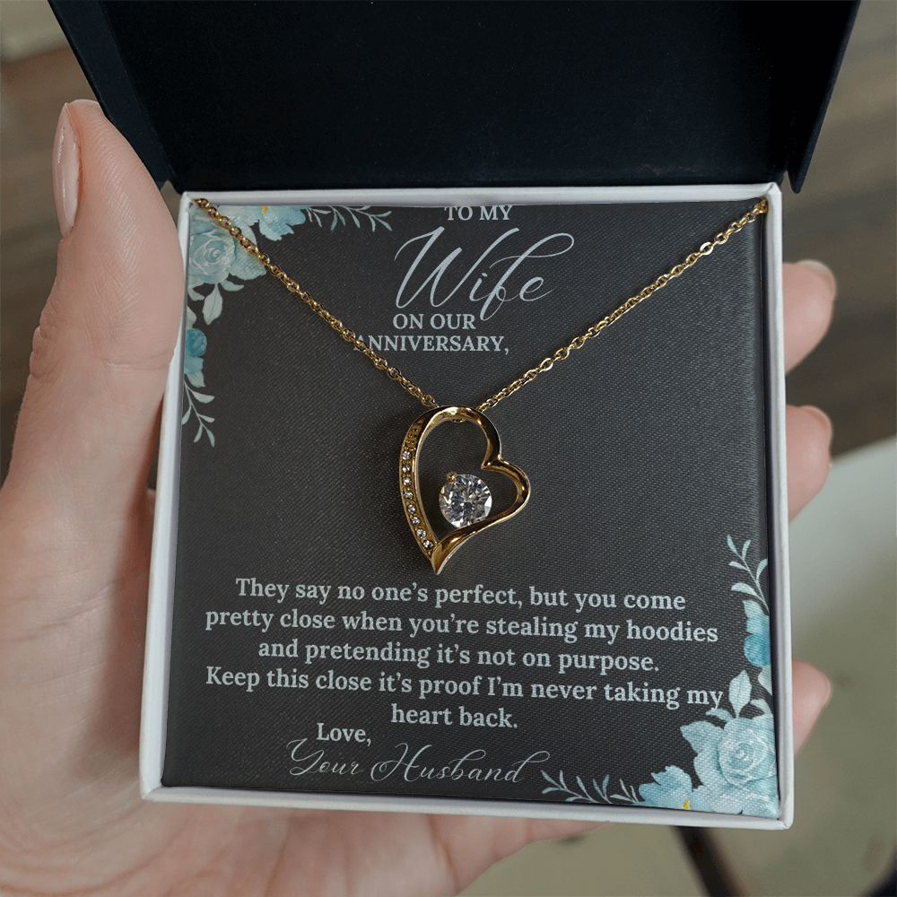 Stealing Hoodies Necklace