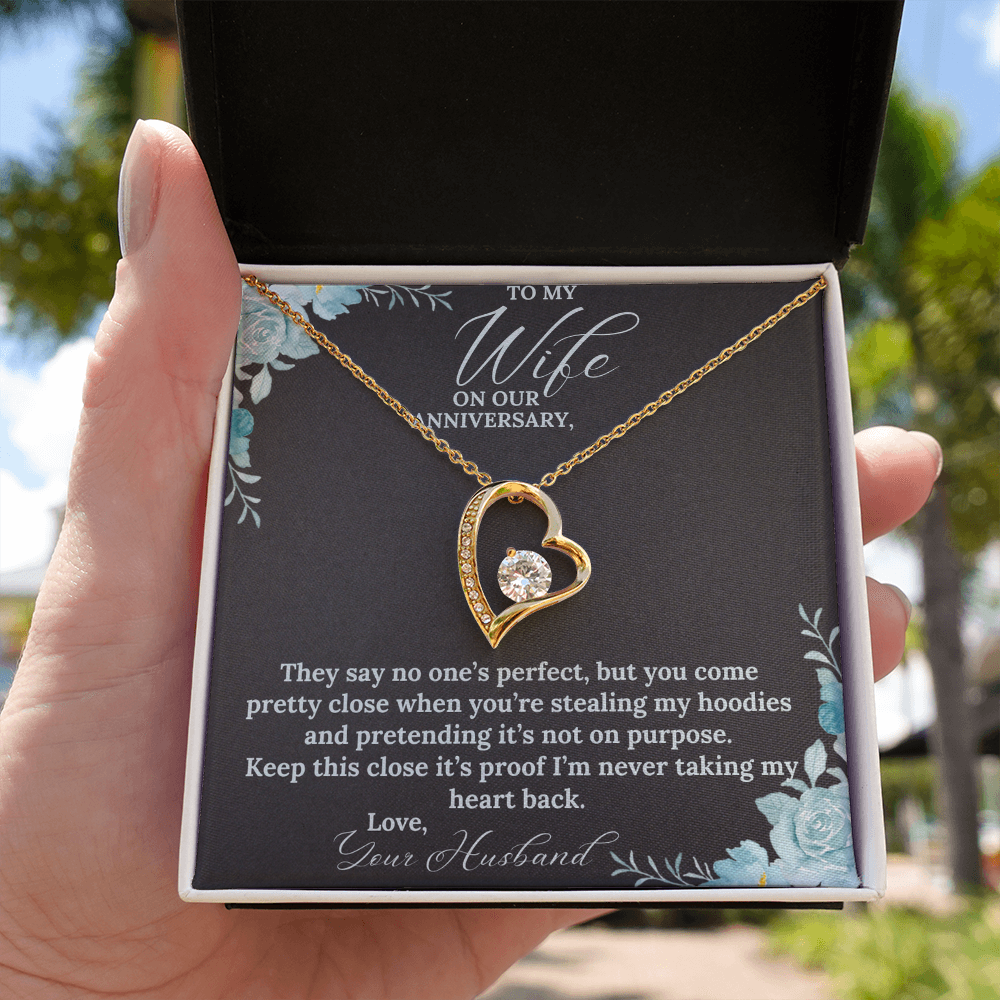 Stealing Hoodies Necklace